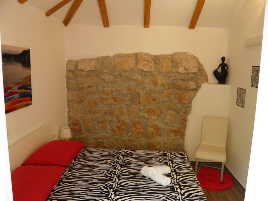 Romantic Apartment Donje Celo Exterior foto